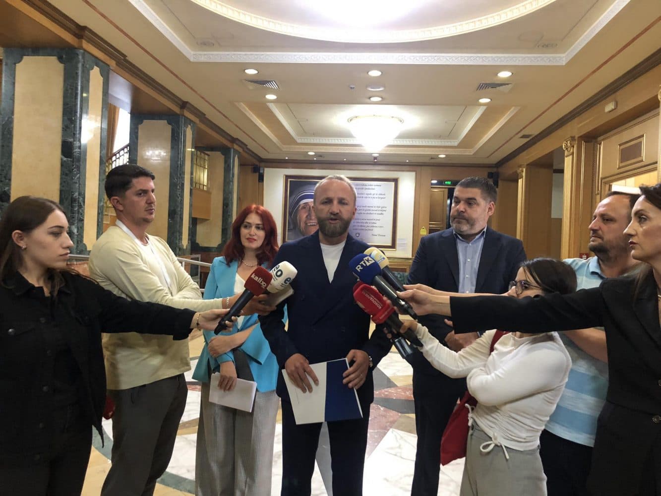 Tahiri: Kjo Qeveri krijon shpenzime në kurriz të qytetarëve, do të bëjmë çmos ta rrëzojmë