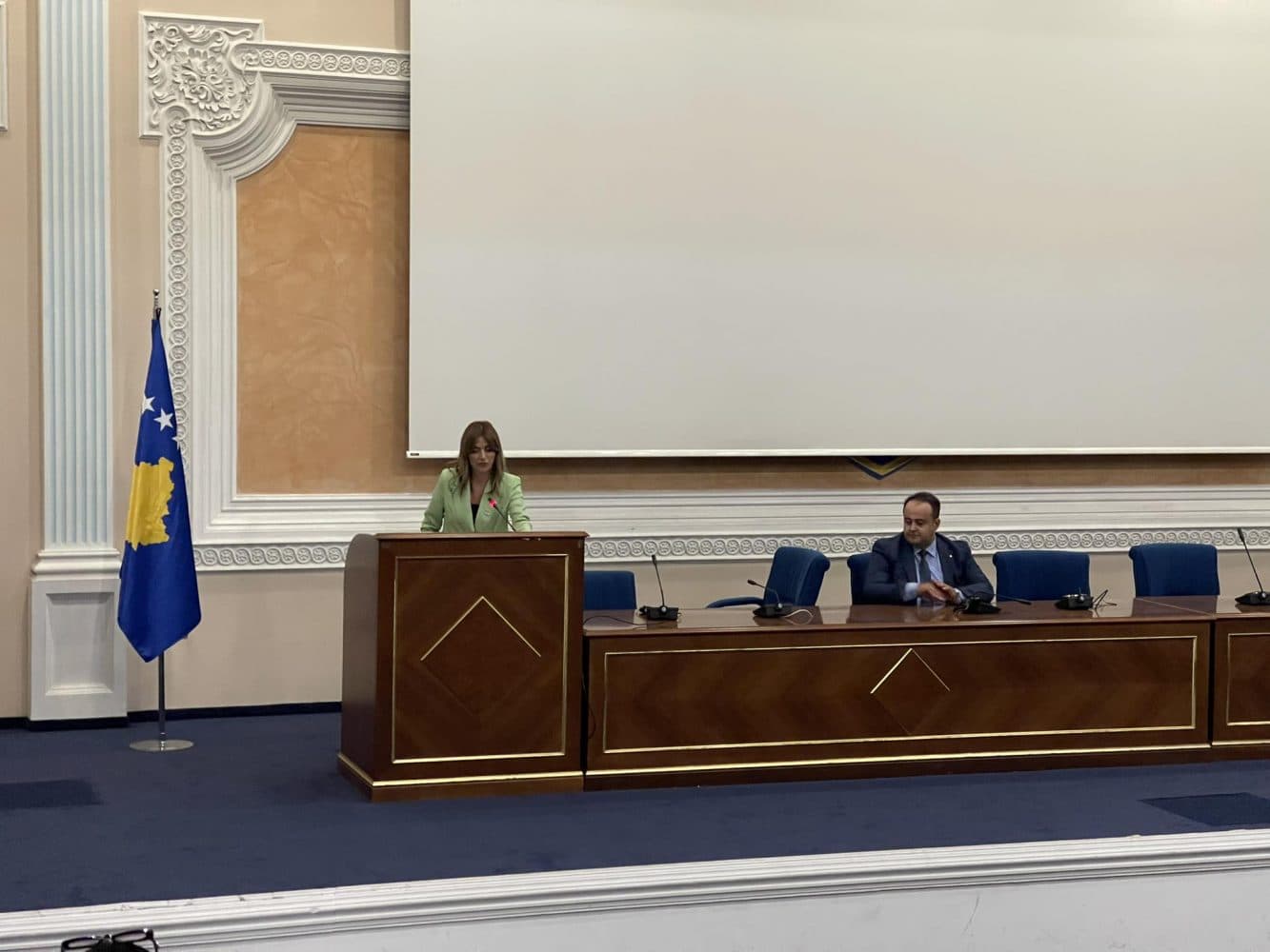 Certifikohen 185 kandidatë që kaluan Provimin e Jurisprudencës – Haxhiu: Bëjeni punën me profesionalizëm
