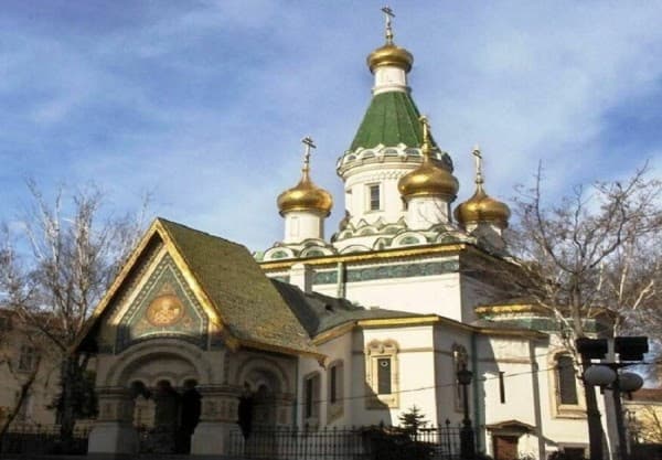 ​Bullgaria dëbon një shtetas rus dhe dy bjellorusë për zbatimin e strategjisë hibride
