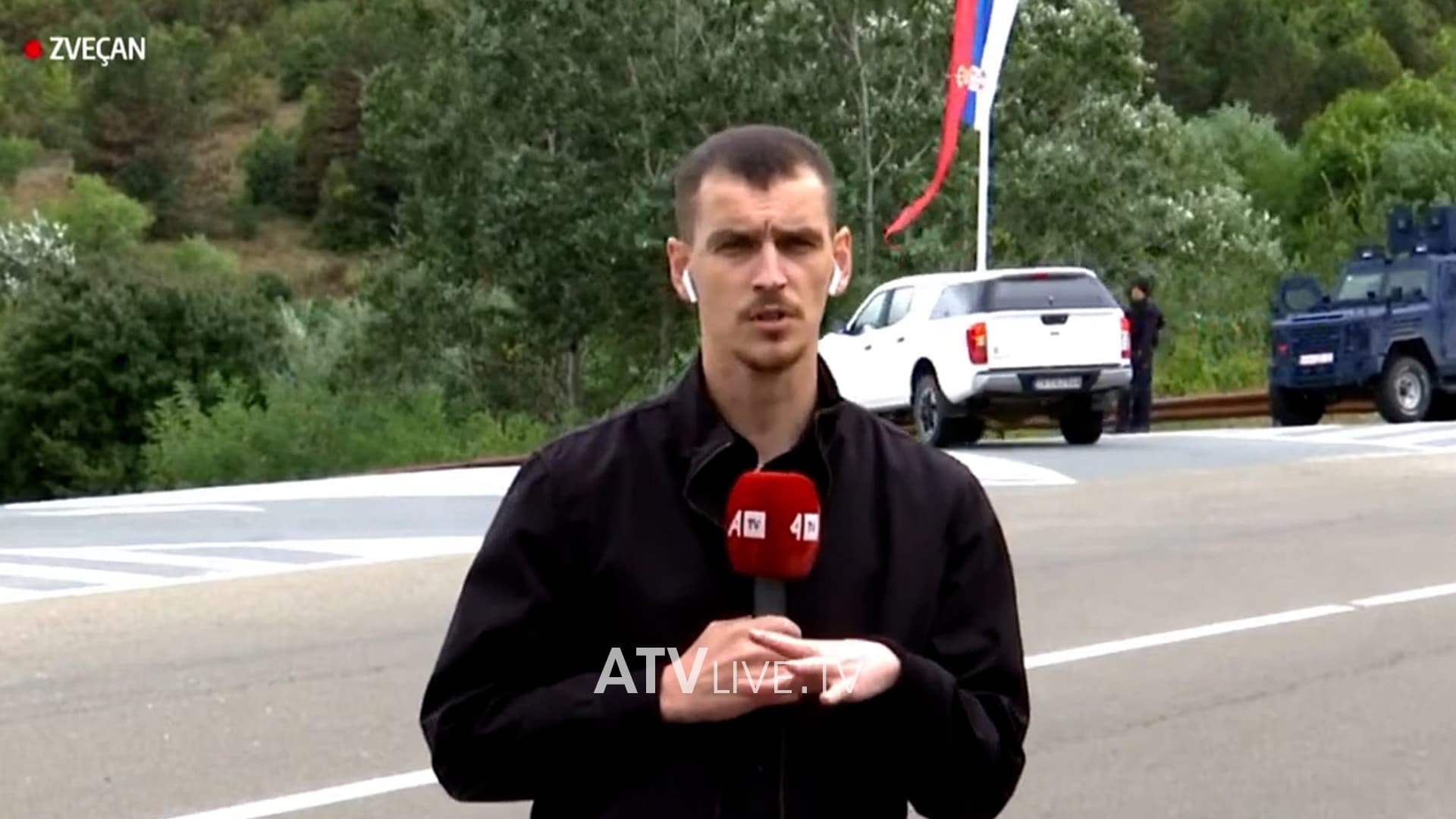 Çfarë po ndodh në veri, a pati incidente tjera? – Tregon gazetari i ATV-së direkt nga vendi i ngjarjes