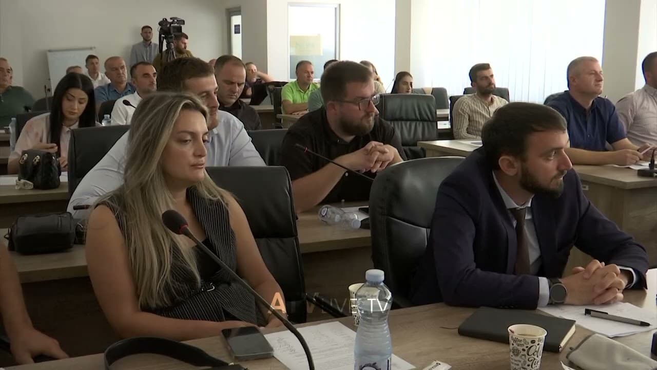 Asamblistët e Fushë Kosovës, s’i votuan rekomandimet e opozitës për ta trajtuar rastin e dhunës