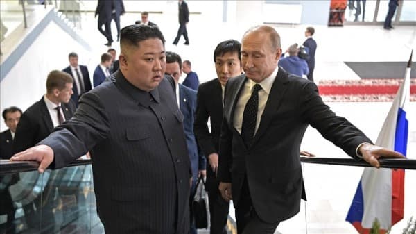 ​Lideri i Koresë së Veriut mund të vizitojë Rusinë për t’u takuar me Putin