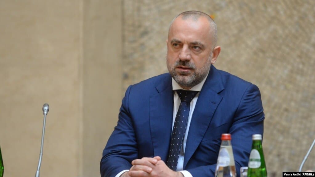 Radoiçiq merr përgjegjësinë për sulmet në Banjskë