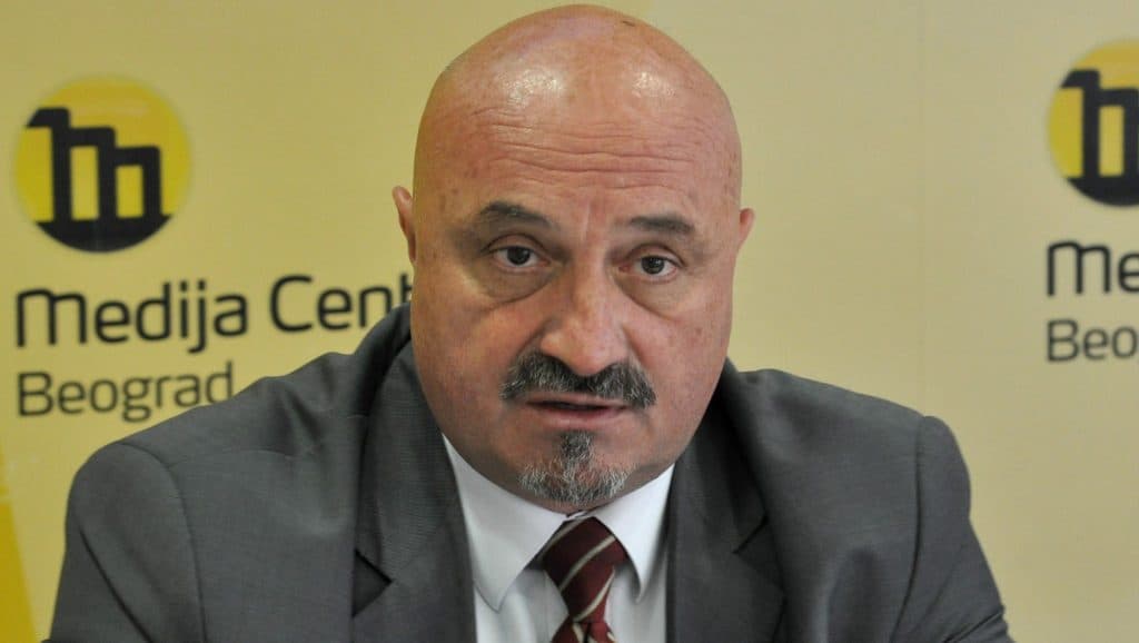 Kush është Petronijeviq, avokati i Radojçiqit i cili dikur si gjykatës dënoi 150 shqiptarë me 1600 vjet burgim!