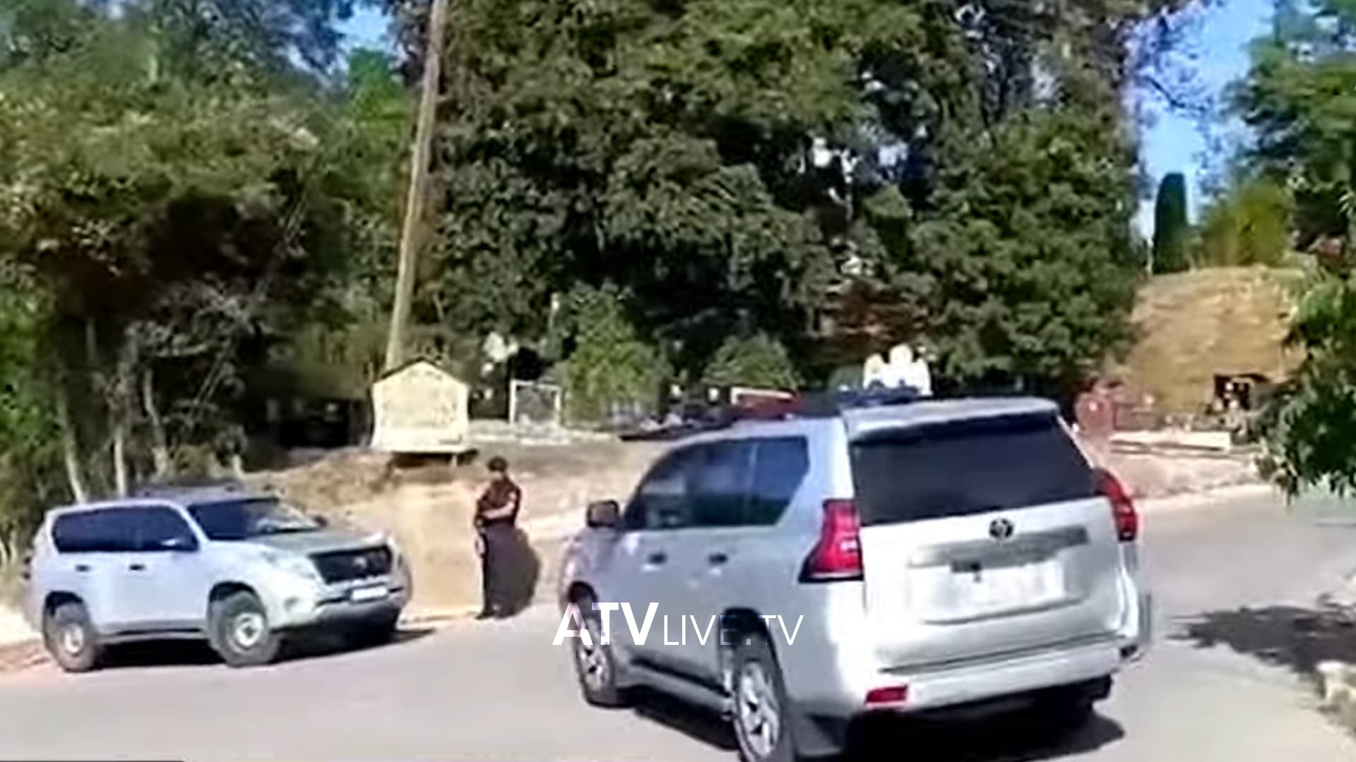 Lajmi i fundit: Dëgjohen të shtëna armësh në veri