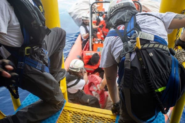Shumë migrantë vazhdojnë të humbasin jetën në det