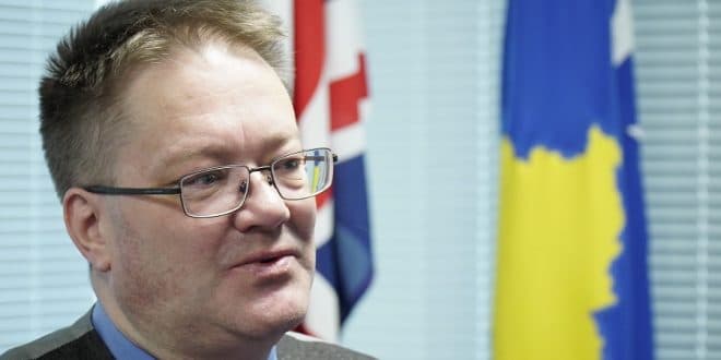 Ambasada Britanike e dënon vrasjen e policit, e mirëpret koordinimin e Policisë me EULEX’in dhe KFOR’in