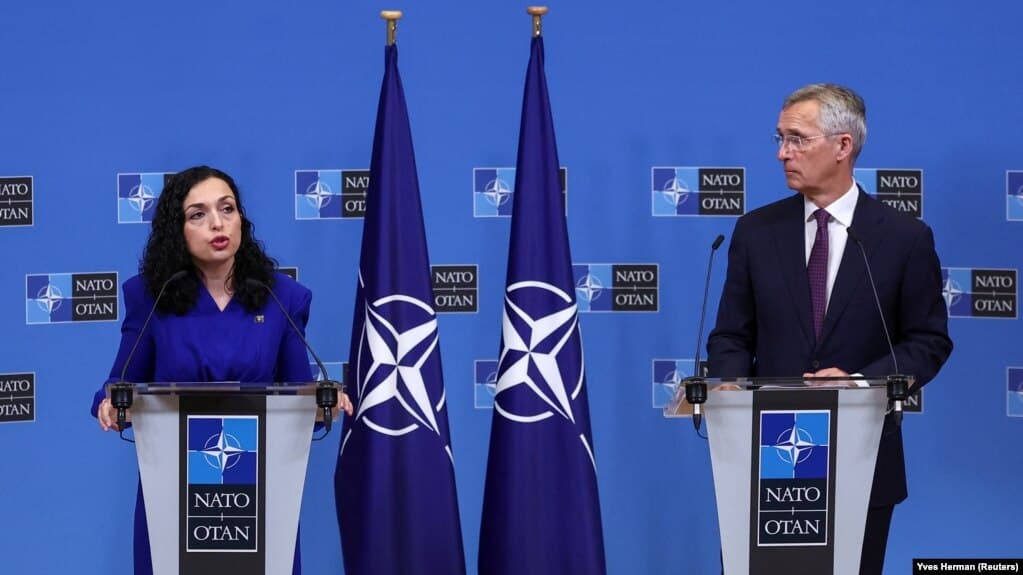 Stoltenberg pas takimit me Osmanin: Është thelbësore që të shmanget përshkallëzimi i mëtejmë