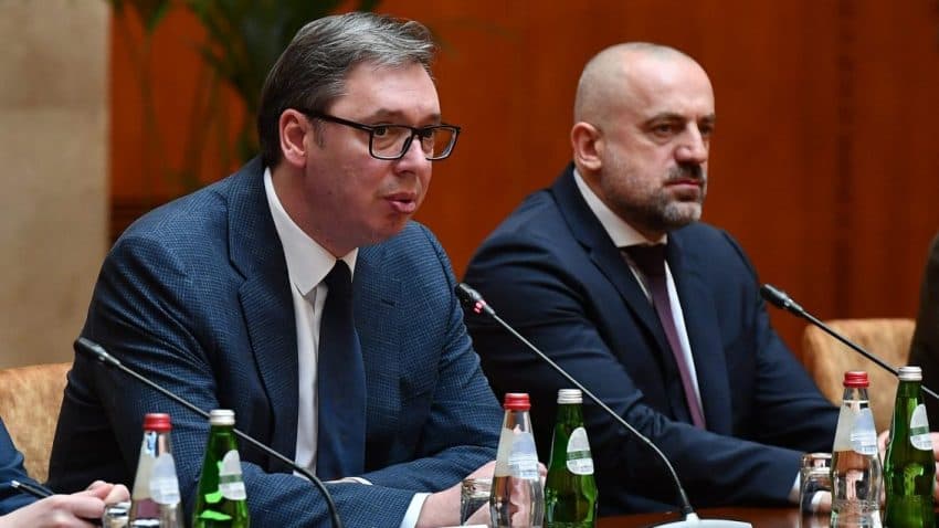 Vuçiq: Milan Radoiçiq dha dorëheqjen nga posti i nënkryetarit të Listës Serbe