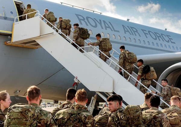 200 ushtarët britanikë arritën në Kosovë