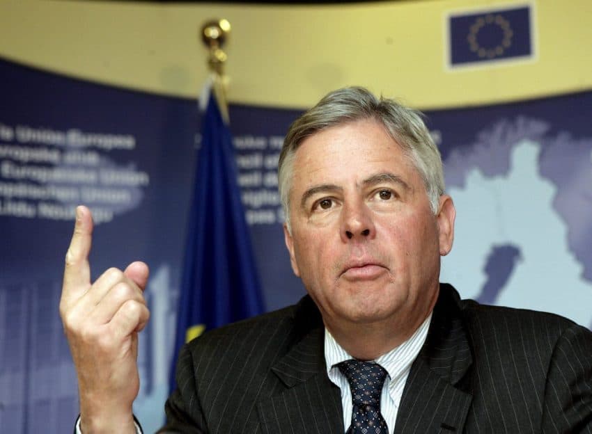 Ish-përfaqësues special i BE-së: Serbia e Kosova po humbasin kohë, situata më e keqe sesa para 10 vitesh