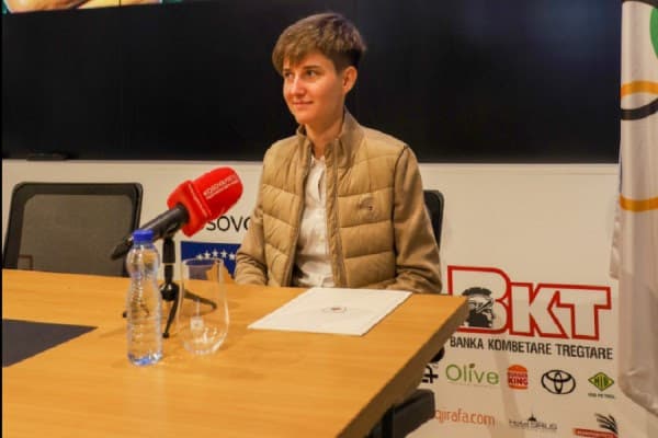 ​Skitarja austriake Sophie Sorschag merr leje që ta garojë për Kosovën