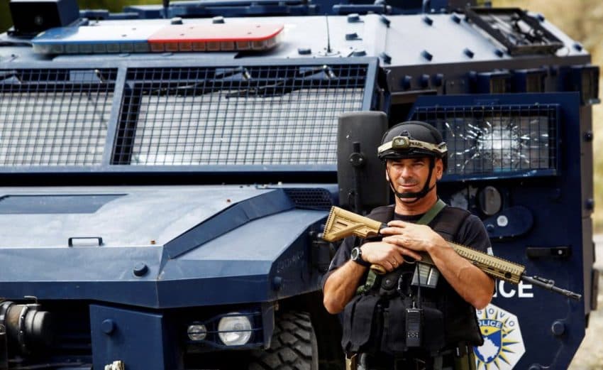 Ish-kryeministri suedez: Çështja e veriut është dashur të zgjidhet shumë kohë më parë