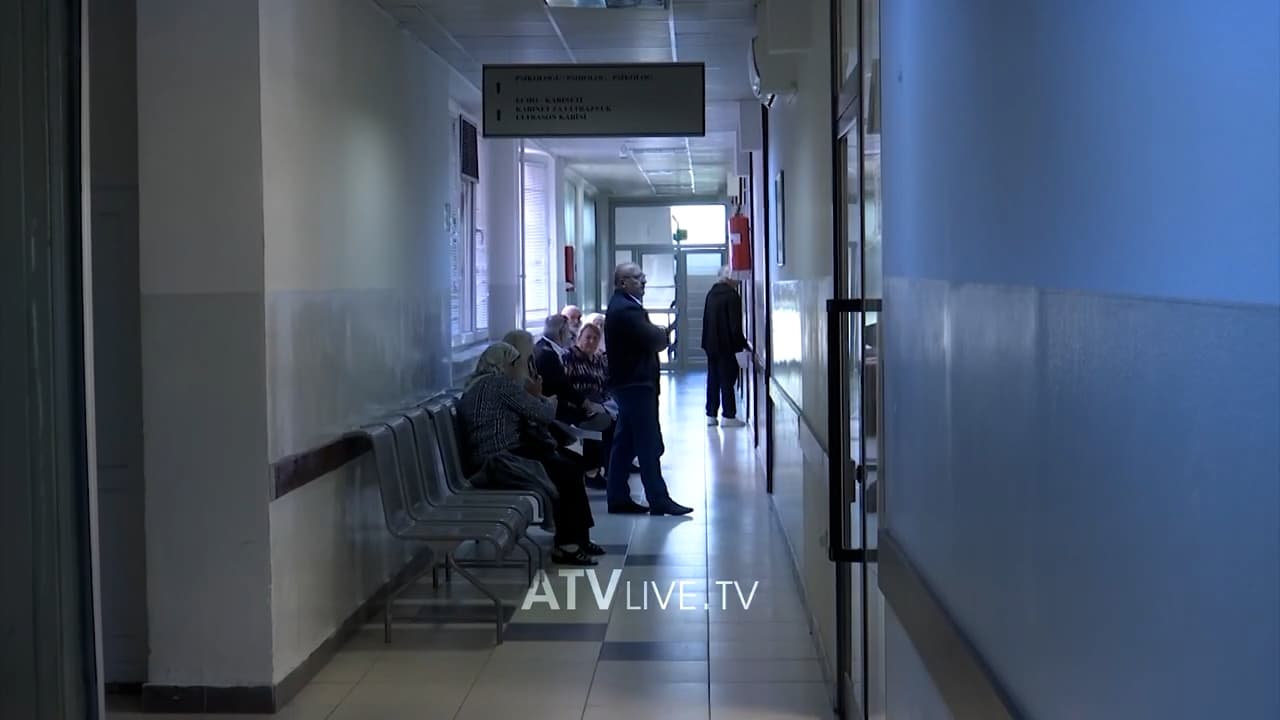 Lista e pritjes për pacientët që duan të kryejnë mamografi, është e gjatë në Prizren dhe në Ferizaj