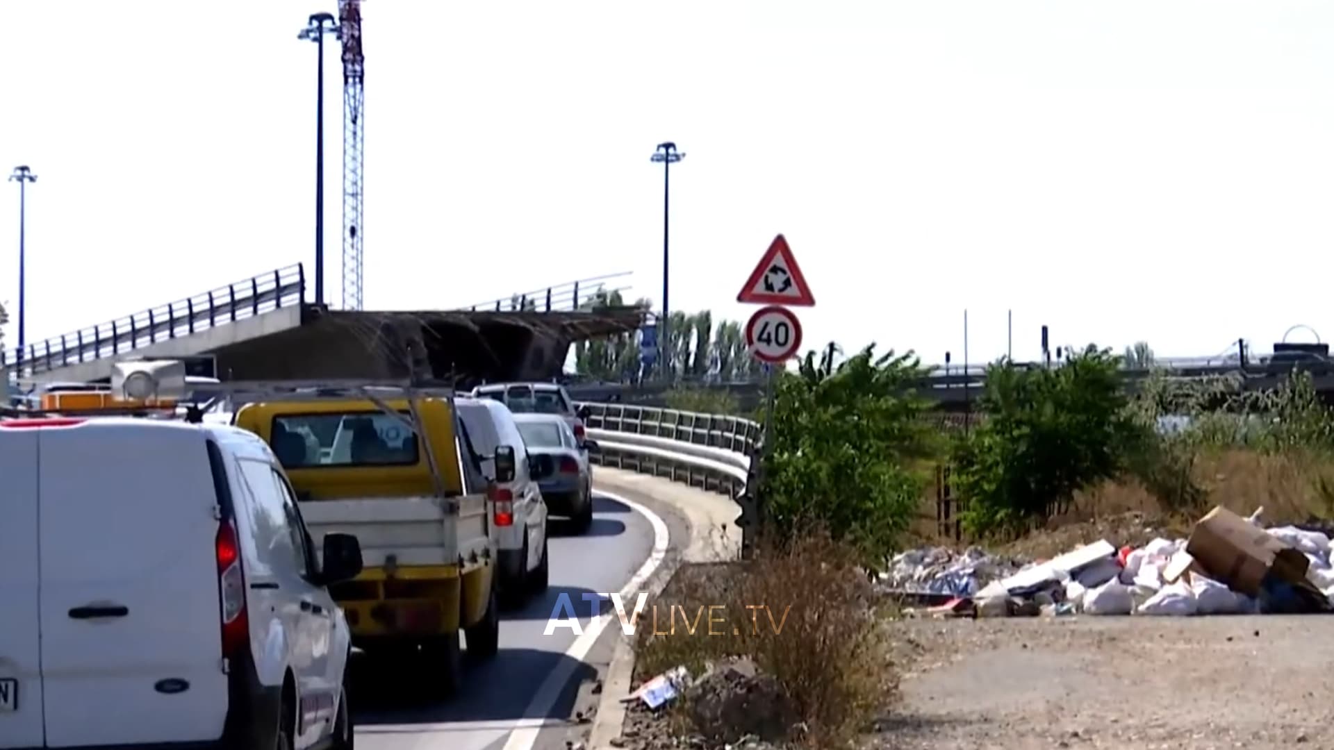 Nuk realizohen premtimet, vonohen punimet e rrugës “Arbëri-Lakërishtë”