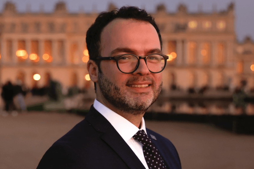 Presidenca konfirmon largimin e Blerim Velës