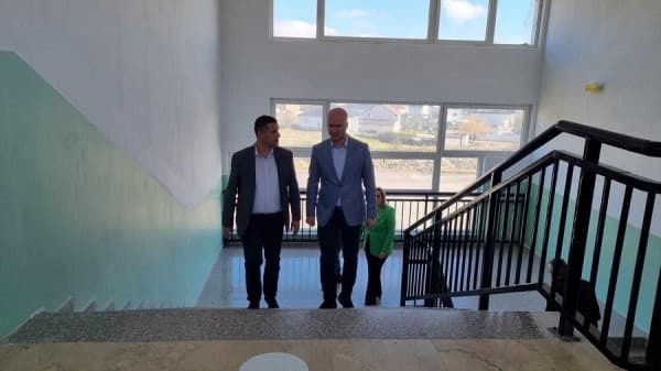 Aliu: 135 mijë euro për renovimin e pesë shkollave të Komunës në Shtime