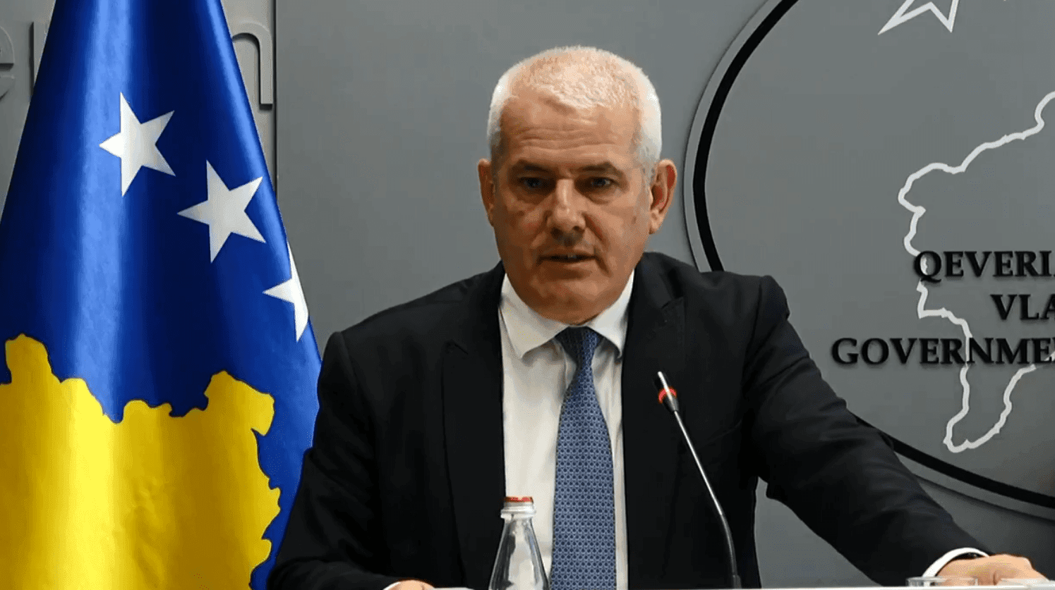 Sveçla: Kompleksi “Rajska Banja”, pronë e AKP-së, askush nuk mund të investojë jashtëligjshëm