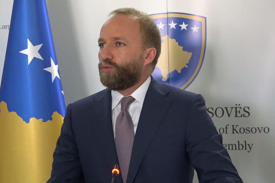 Tahiri: S’do të heqim dorë nga Komisioni Hetimor për kontratat njëburimore