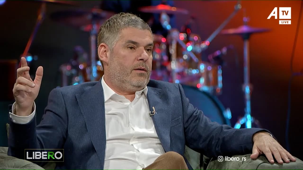 Ardian Kastrati për Vjosa Osmanin: Sa herë me del në televizor, e ndërroj kanalin