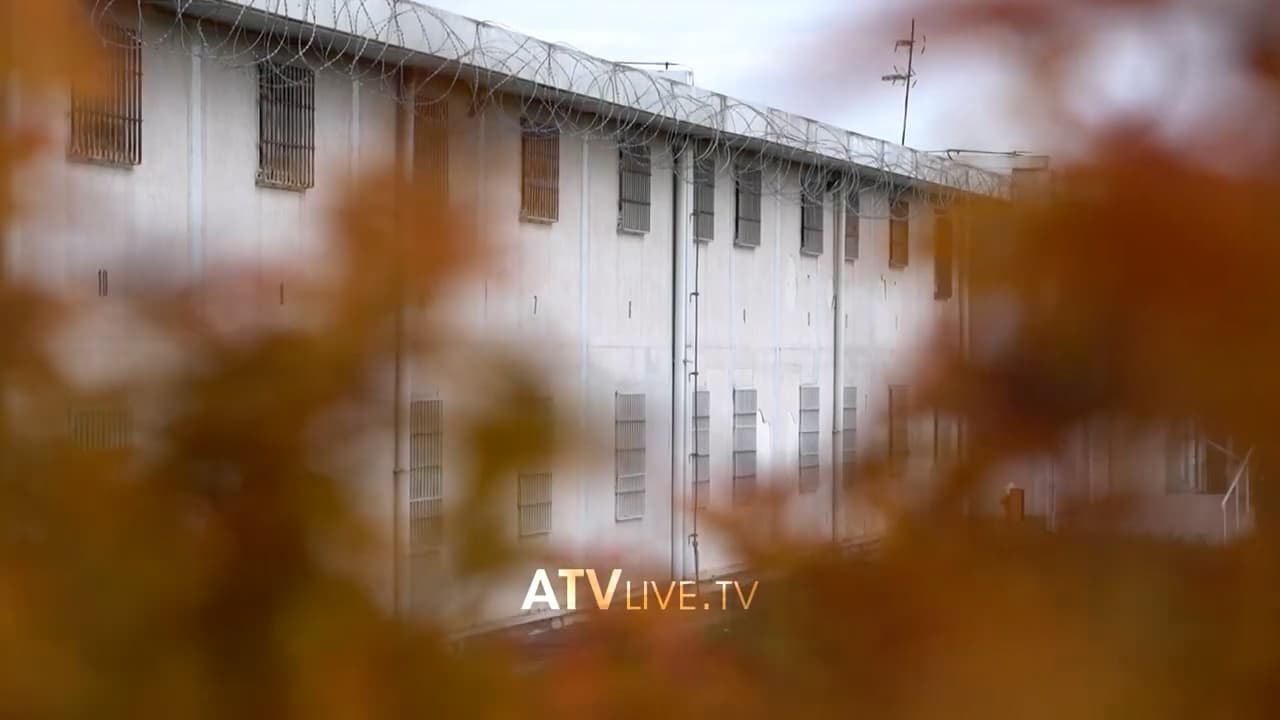 Mbyllen dy burgje në Kosovë