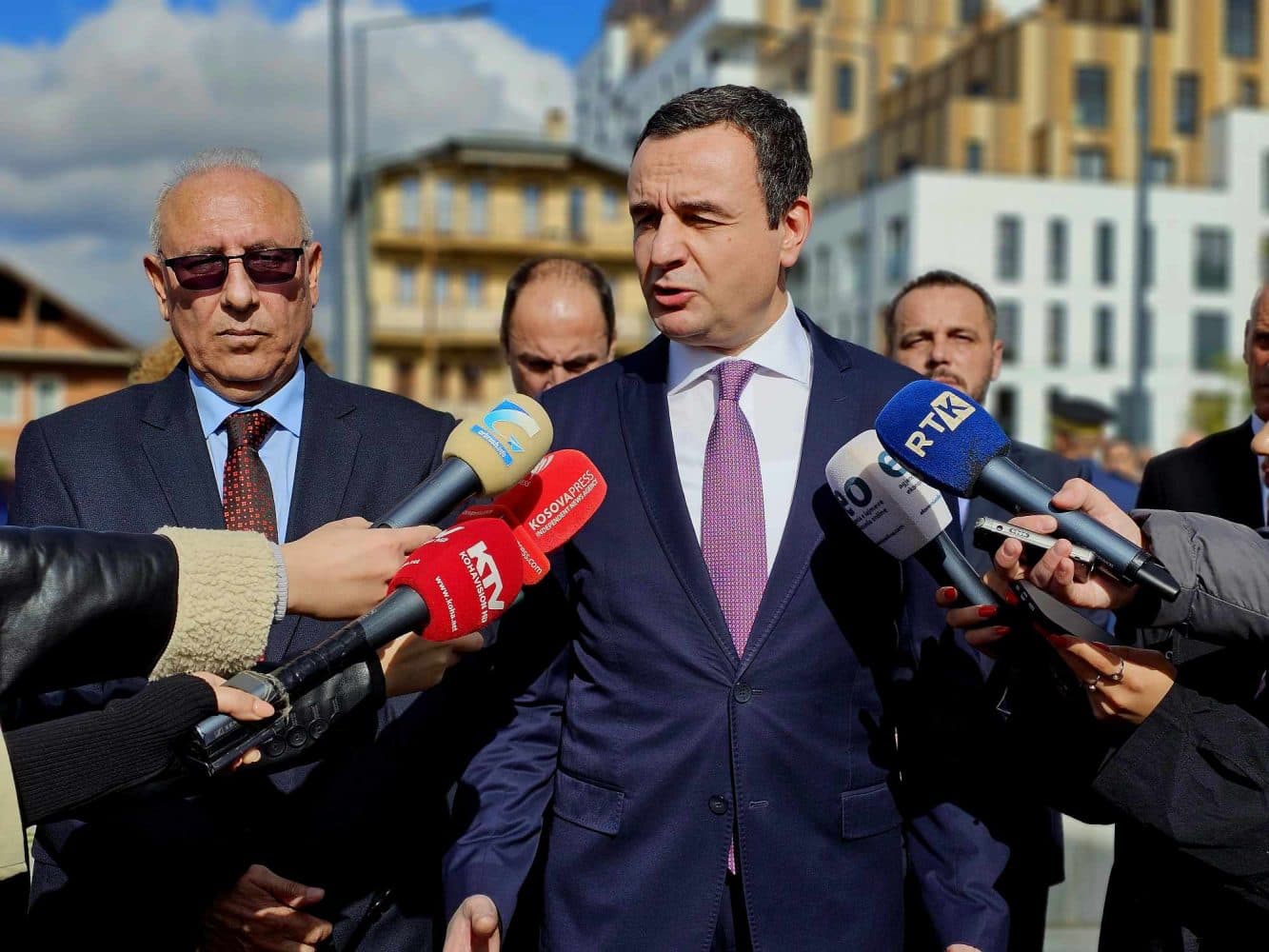 Kurti: Afrim Zhitia e Fahri Fazliu janë sinonim i shprehjes “deri në frymën e fundit”