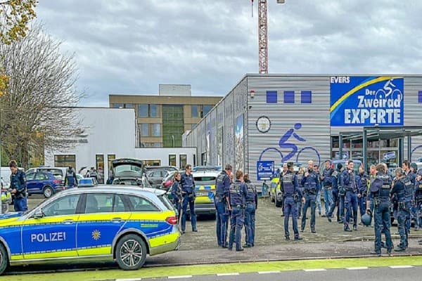 Të shtëna në një shkollë në Gjermani, një i plagosur
