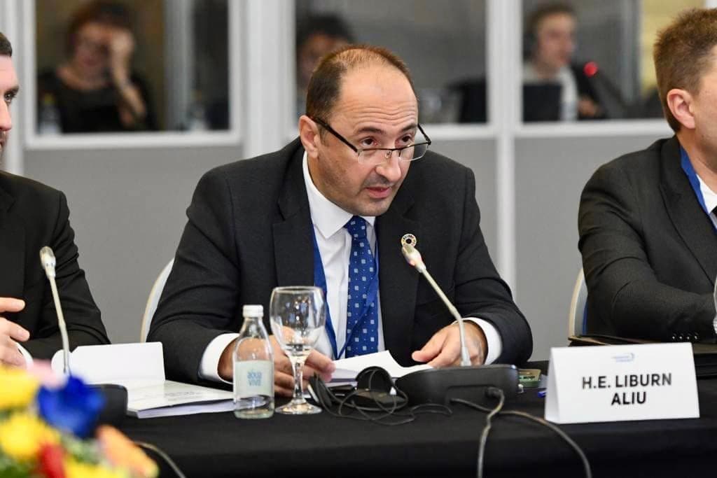 Ministri Aliu: Lajm i mirë, linja hekurudhore “Prishtinë- Aeroport”, po bëhet