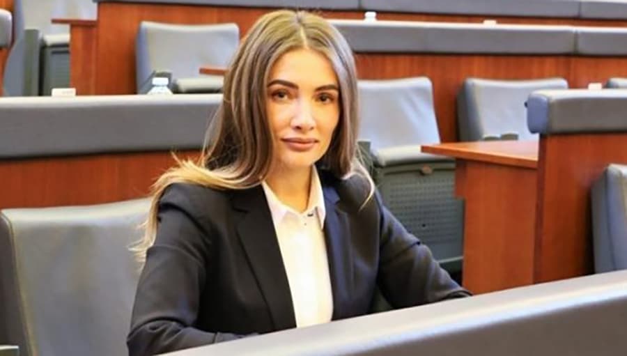 Ariana Musliu-Shoshi: Kurti e ka futur Kosovën në izolim, Serbia po forcon lidhjet me SHBA-në