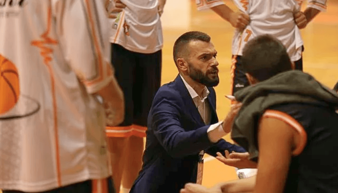 Vdes në moshën 33-vjeçare trajneri kosovar i basketbollit