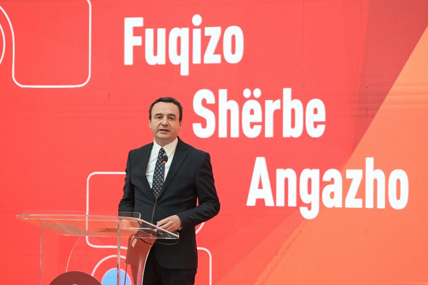 Kurti: S’ka asgjë më të rëndësishme se si Qeveri të përgatisim gjeneratat për zhvillim e udhëheqje të vendit
