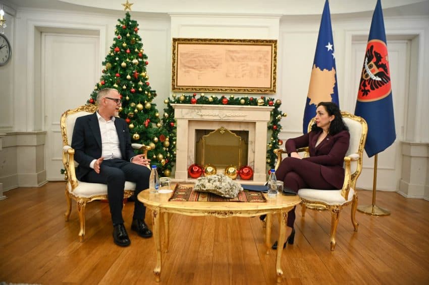 Presidentja Osmani takohet me Vitinë, diskutojnë për zhvillimet në fushën e shëndetësisë përgjatë vitit