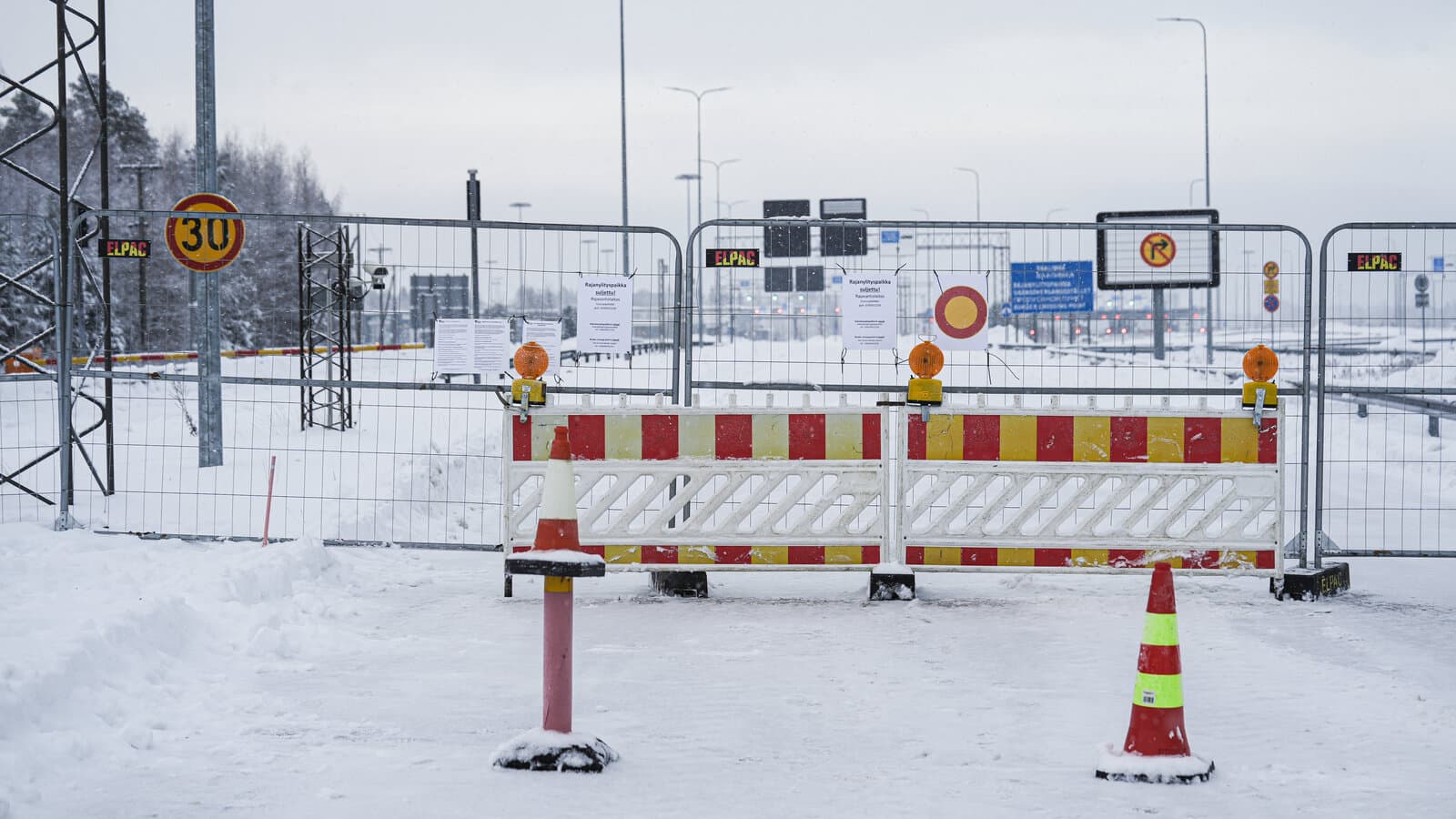 Finlanda do të zgjasë mbylljen e kufirit me Rusinë