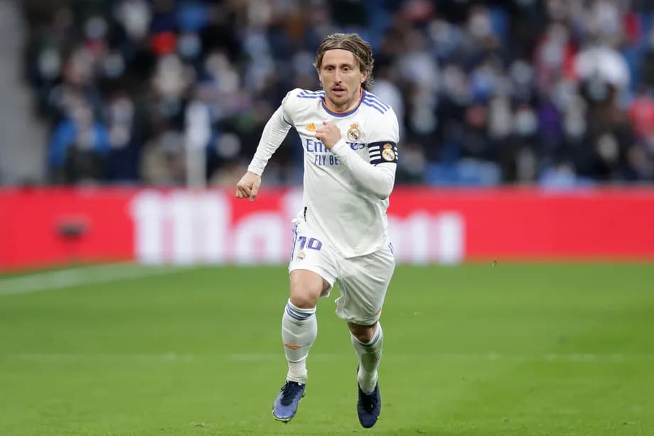 “AS” raporton se Modric mund të largohet nga Real Madrid