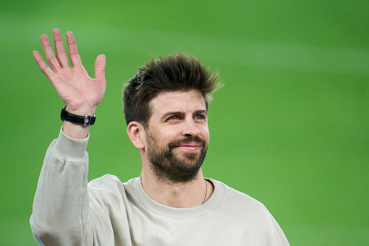 Pique nis karrierën si trajner
