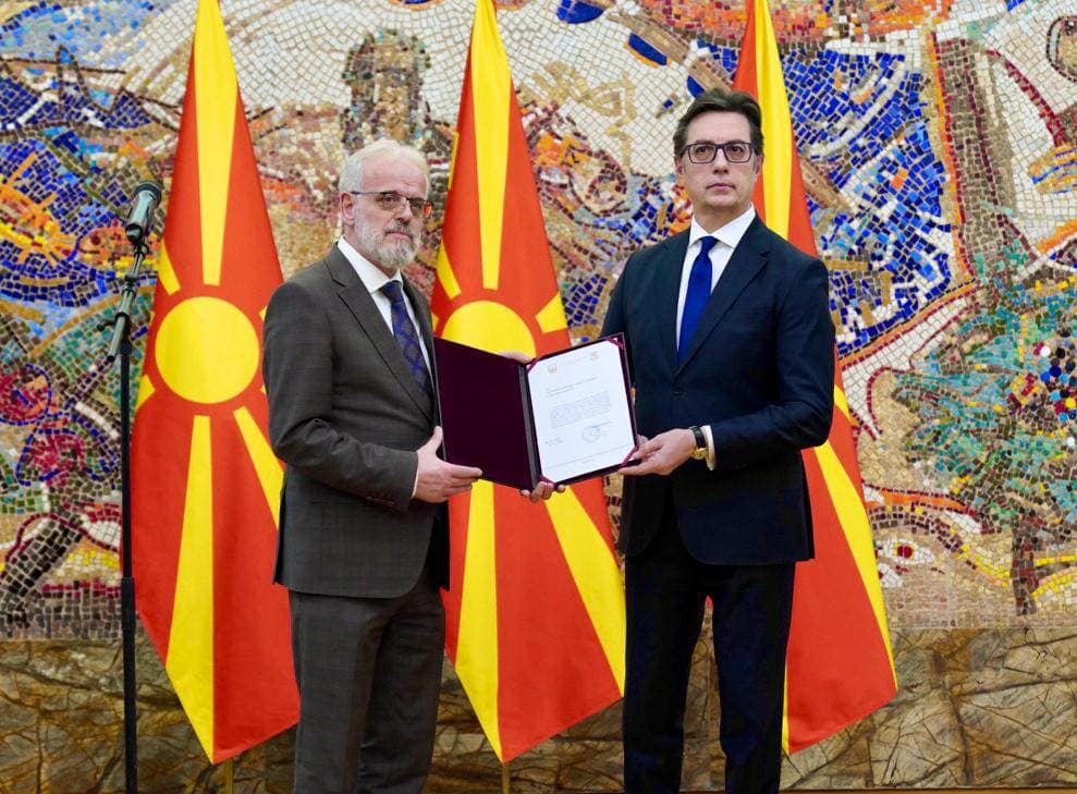 Talat Xheferi e pranon mandatin për formimin e Qeverisë: Edhe si kryeministër do të punojë me përkushtim