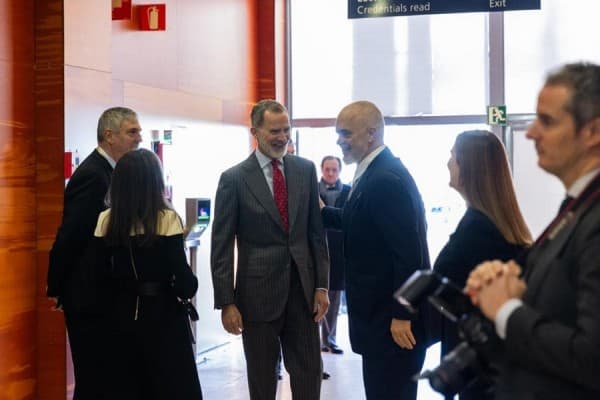 Rama takohet me mbretin Filipe VI në Madrid