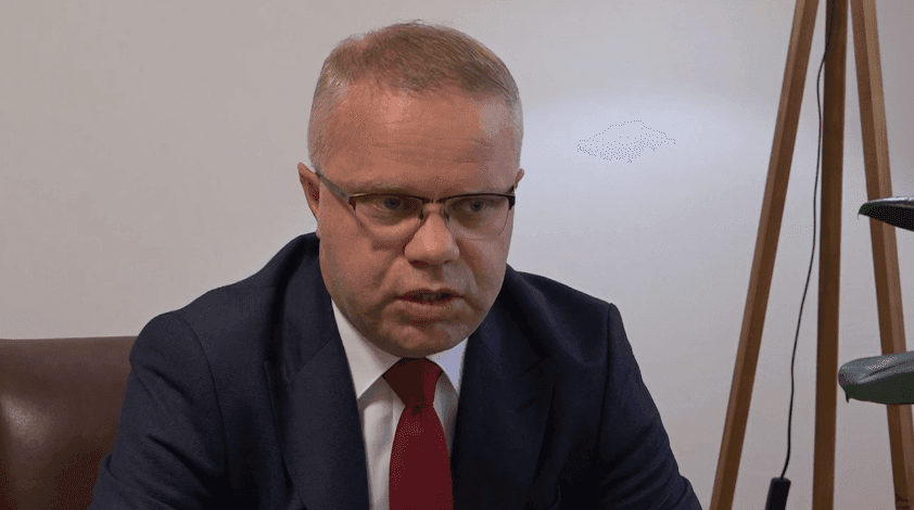 Grupi punues në mbështetje të ish-krerëve të UÇK-së, Bajraktari: Hapi i parë duhet të jetë koordinimi me ekipet mbrojtëse