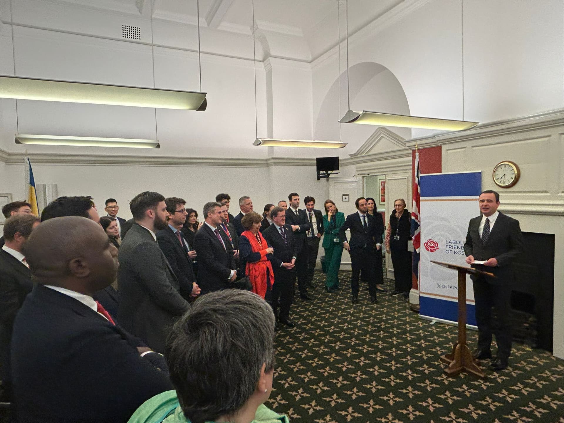 Kurti mori pjesë në përurimin e nismës “Labour Friends of Kosova”