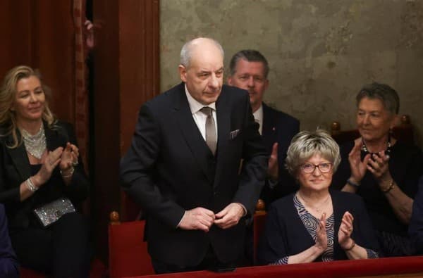 Presidentja ​Osmani uron presidentin e ri Hungarisë