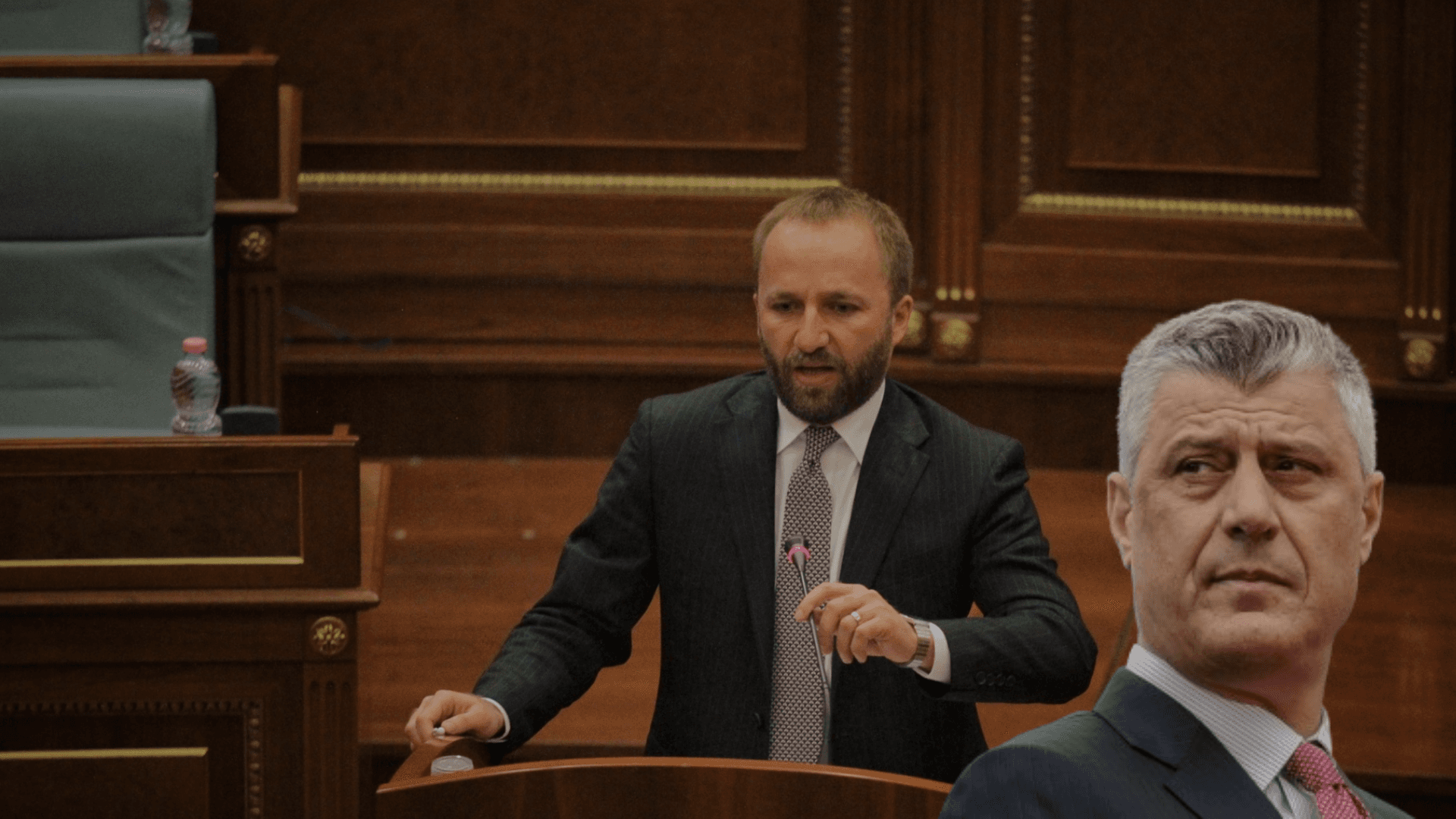 Tahiri për Thaçin: Ai që e lexoi deklaratën e Pavarësisë s’e gëzon lirinë – Sot jemi mbledhur ta festojmë veprën e tij historike