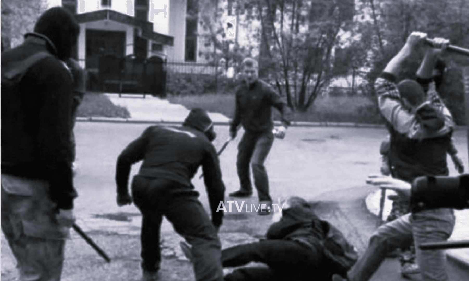 Katër burra rrihen mes vete në Prishtinë, shkak një mosmarrëveshje