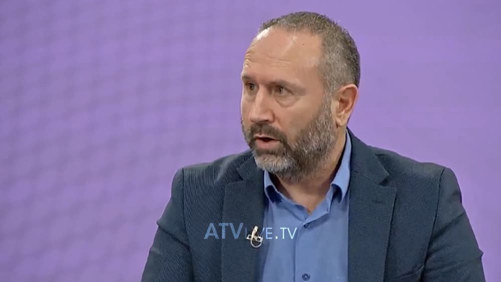 Psikologu Havolli: Jetesa me dy gra nuk është aspak e shëndetshme, rritë stresin dhe ankthin