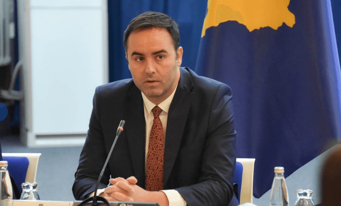 Presioni i BE-së për Asociacionin, Konjufca: S’mund t’i marrin kompetencat e as të vendosin për Kosovën