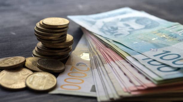 Lista Serbe: Rreth 100 mijë serbë në Kosovë janë prekur nga vendimi për dinarin