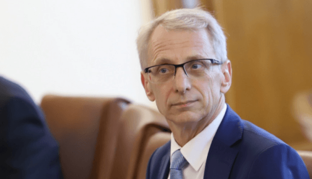 Jep dorëheqje kryeministri bullgar, Nikolai Denkov