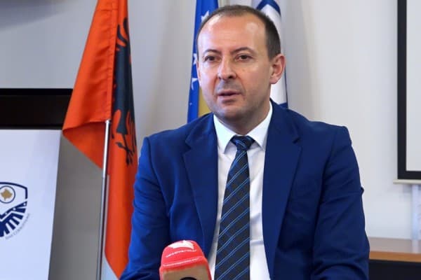 Kaq mjekë dhe profesorë e deklaruan pasurinë në AKK, Buleshkaj jep detaje