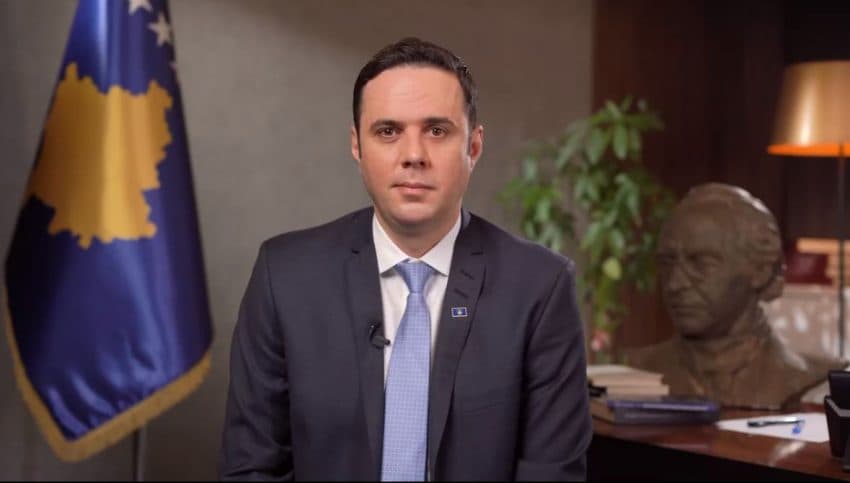 Abdixhiku uron Pashkët: Le të përpiqemi të punojmë për një të ardhme më të mirë për Kosovën