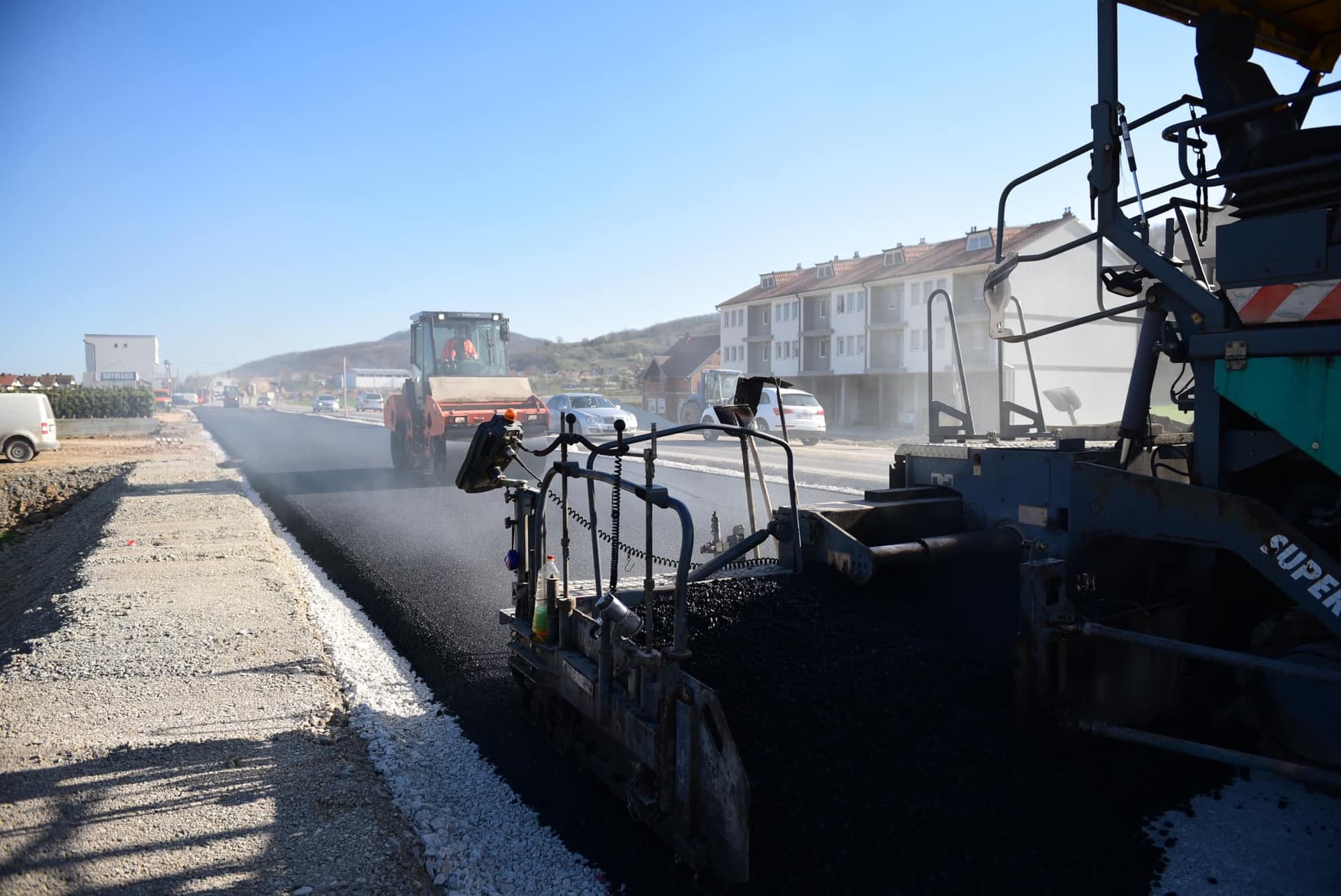 Asfaltimi i rrugës Prishtinë-Podujevë, Durmishi jep detaje