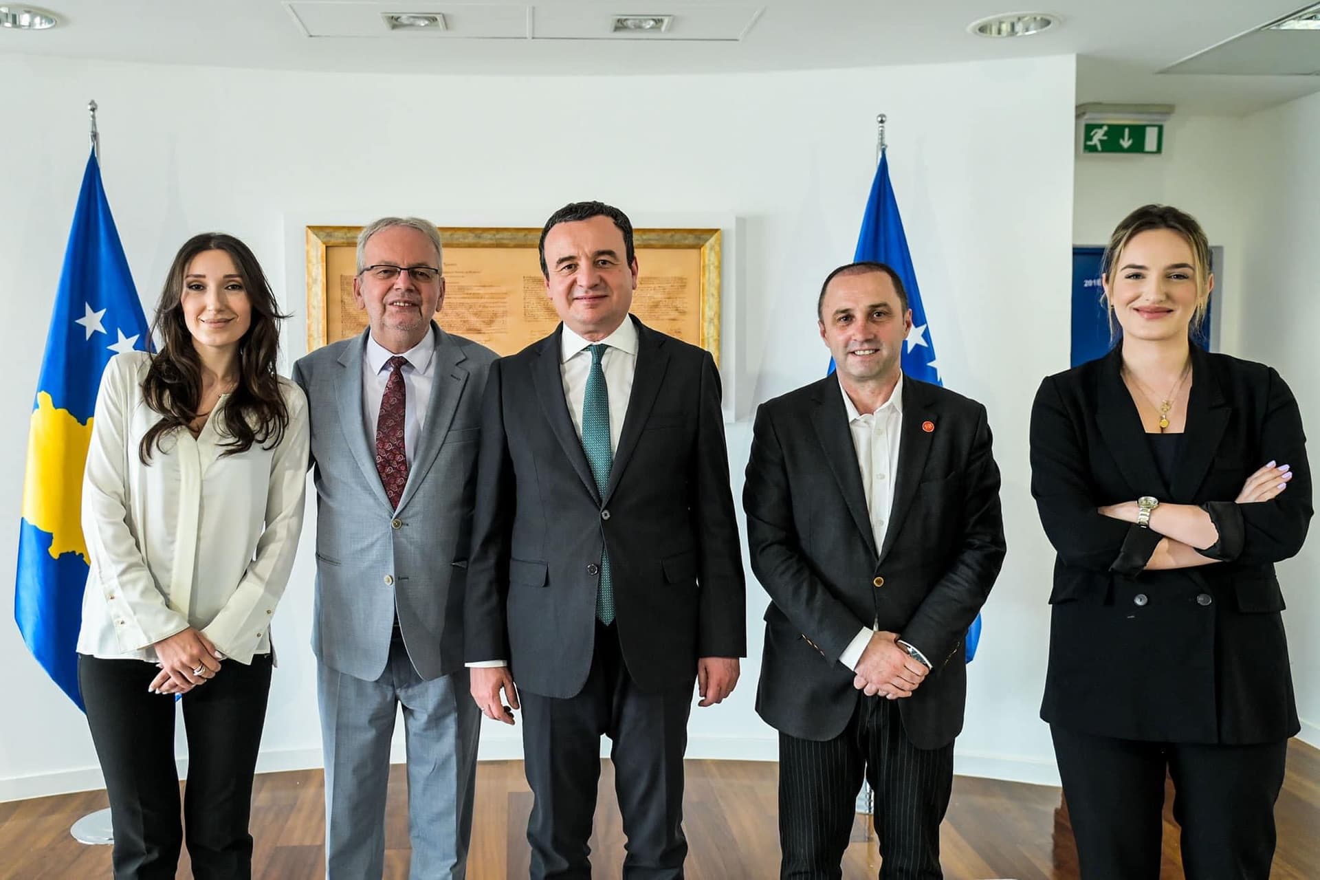 Kryeministri Kurti takohet me ekipin e PITF-it